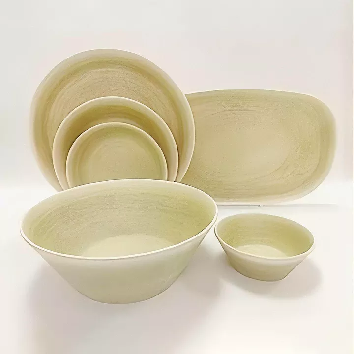 Cream Ceramic Dinnerware Set